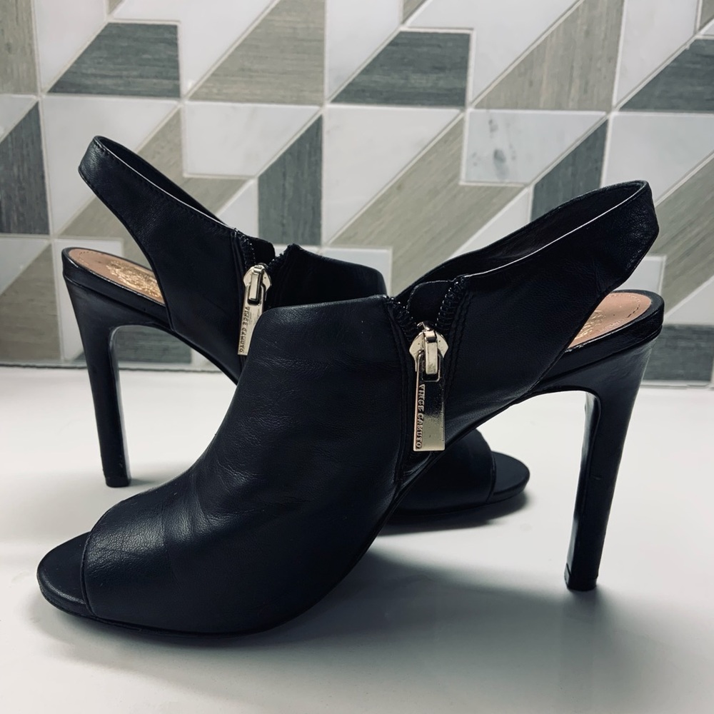💕GORGEOUS VINCE CAMUTO Calfskin Stilettos